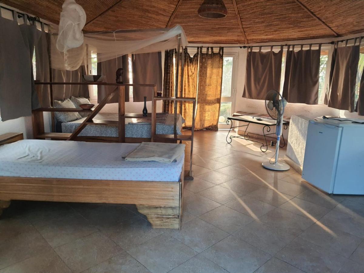 La Villa Sur La Plage Palmarin Eksteriør billede