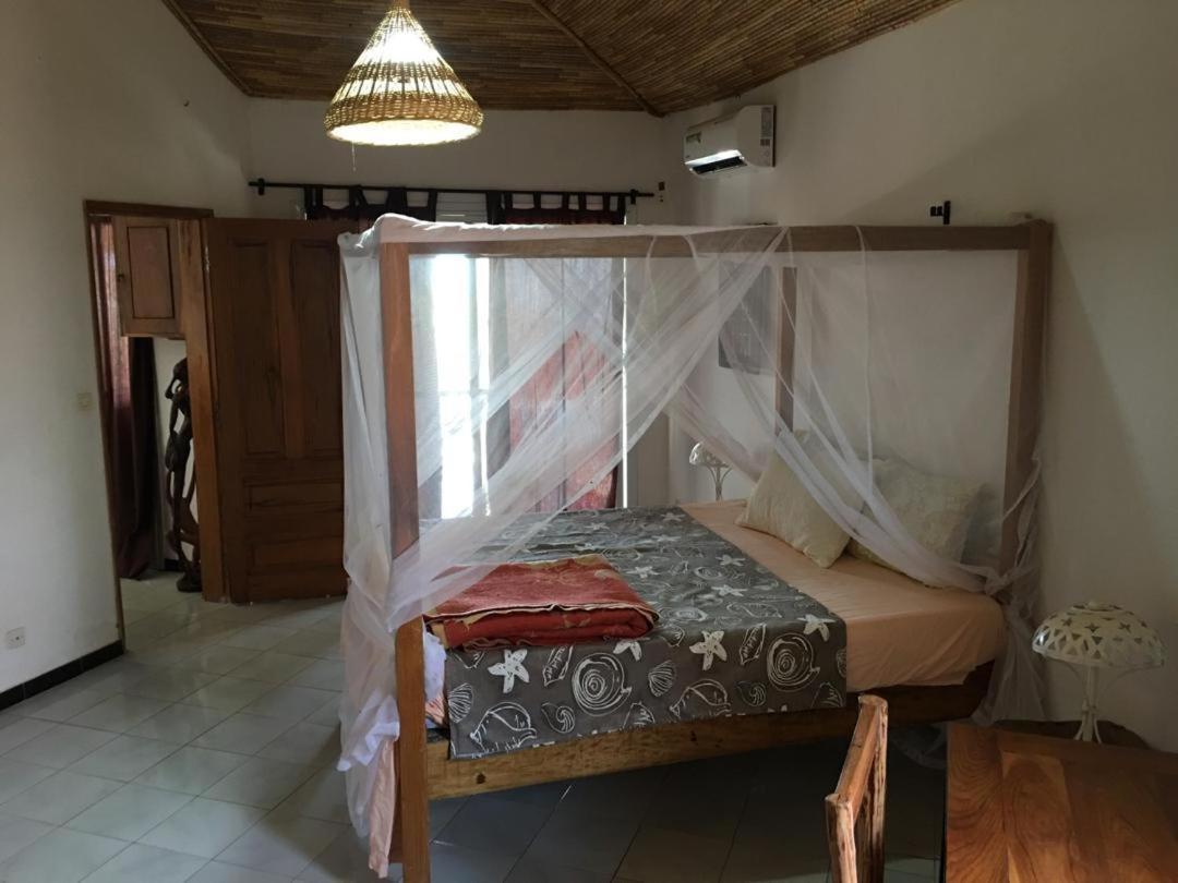 La Villa Sur La Plage Palmarin Eksteriør billede